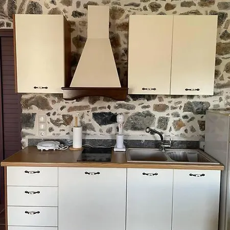 Apartment Traditional