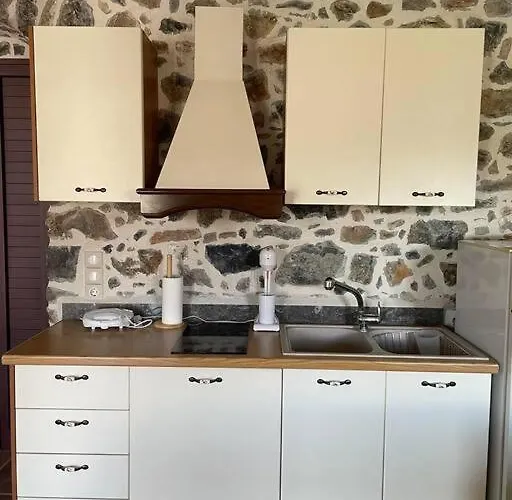 Apartment Traditional