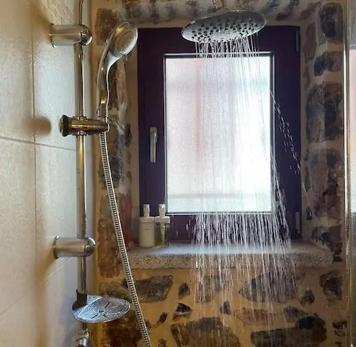 Traditional * Velies